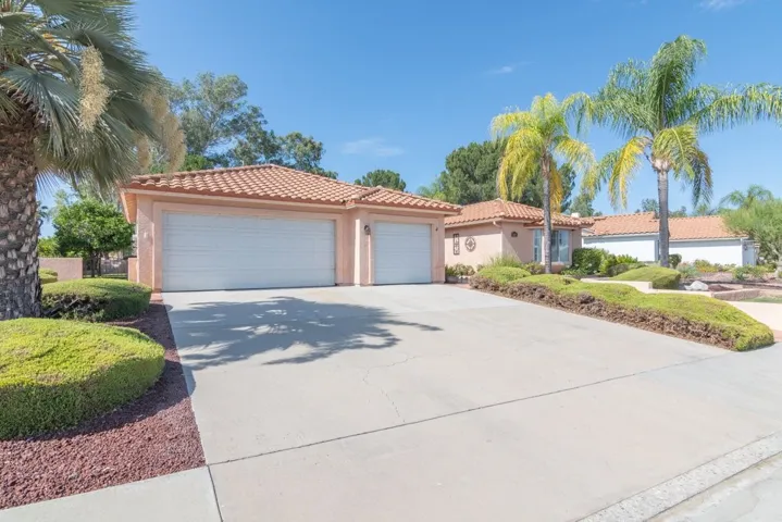 3 car garage