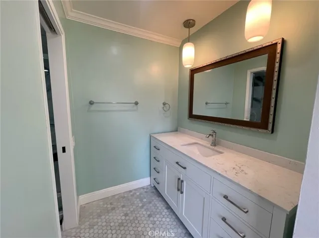 4510 Henley Court, Westlake Village, California 91361