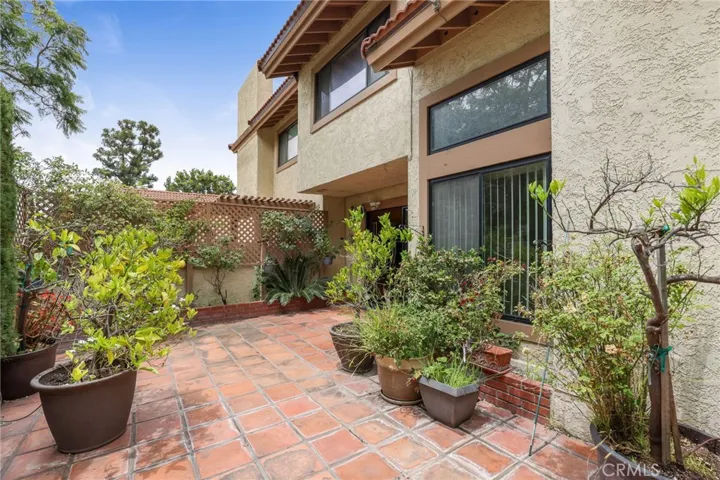 8402 Sunbeam Cir, Huntington Beach, California 92646
