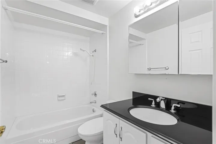 8402 Sunbeam Cir, Huntington Beach, California 92646