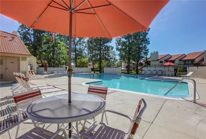 8402 Sunbeam Cir, Huntington Beach, California 92646
