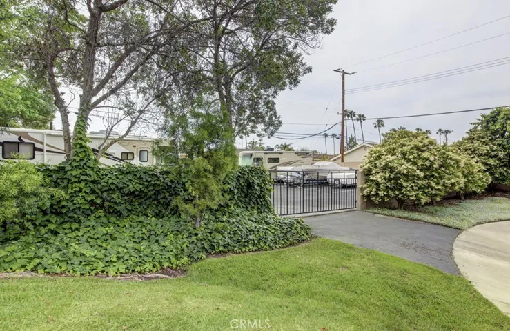 8402 Sunbeam Cir, Huntington Beach, California 92646