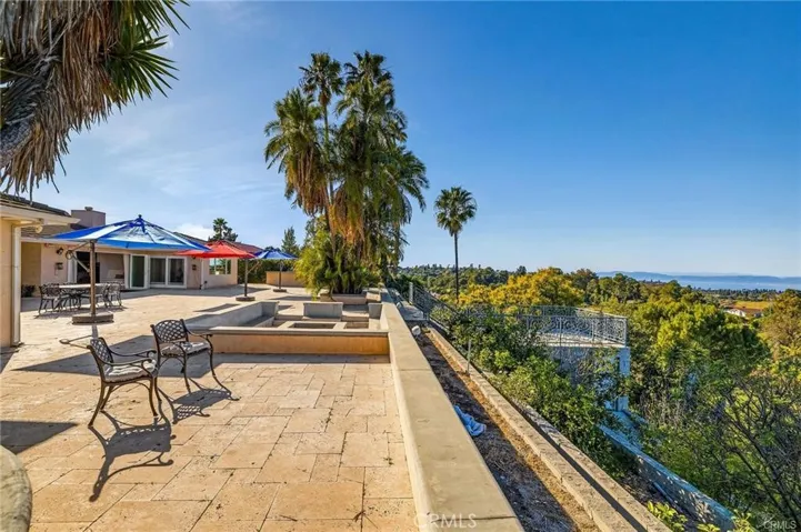 21 Coveview, Rancho Palos Verdes, California 90275