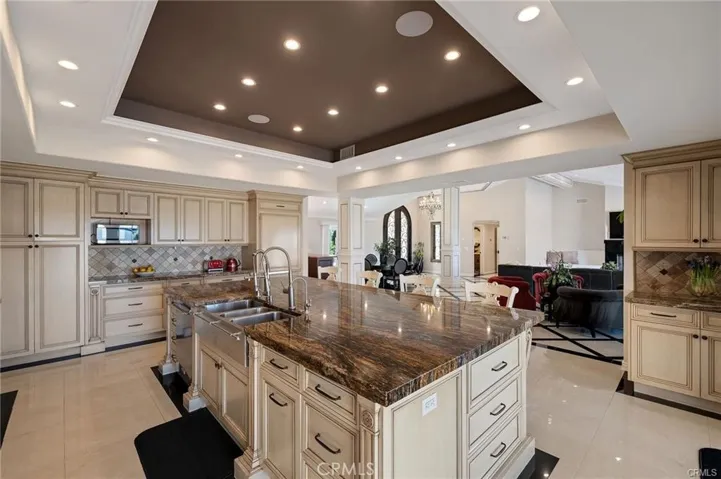 21 Coveview, Rancho Palos Verdes, California 90275