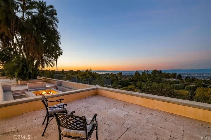 21 Coveview, Rancho Palos Verdes, California 90275