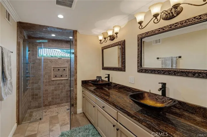 21 Coveview, Rancho Palos Verdes, California 90275
