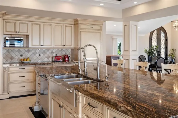 21 Coveview, Rancho Palos Verdes, California 90275