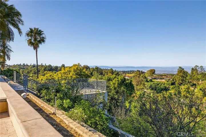 21 Coveview, Rancho Palos Verdes, California 90275