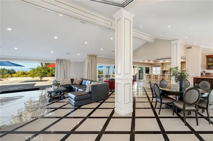 21 Coveview, Rancho Palos Verdes, California 90275