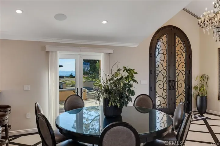 21 Coveview, Rancho Palos Verdes, California 90275