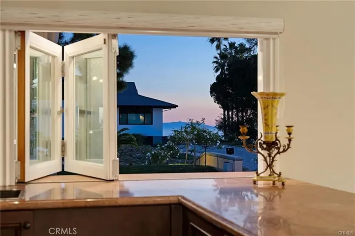 21 Coveview, Rancho Palos Verdes, California 90275