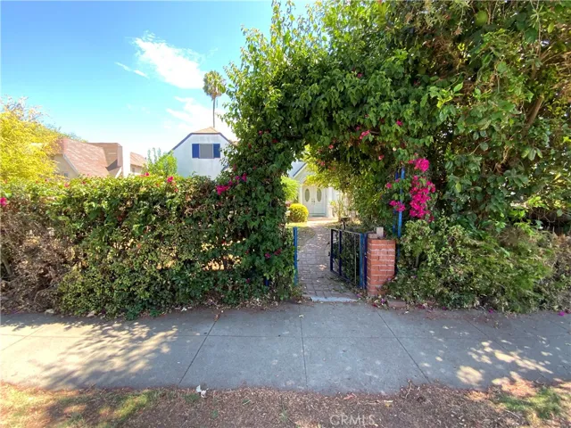 122 E Linda Vista Avenue, Alhambra, California 91801