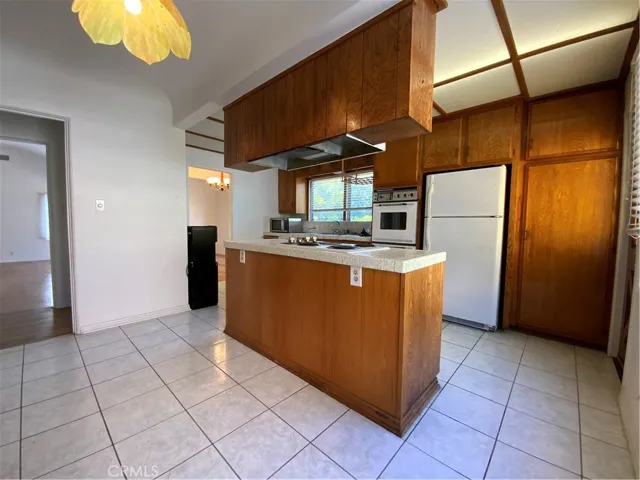 122 E Linda Vista Avenue, Alhambra, California 91801