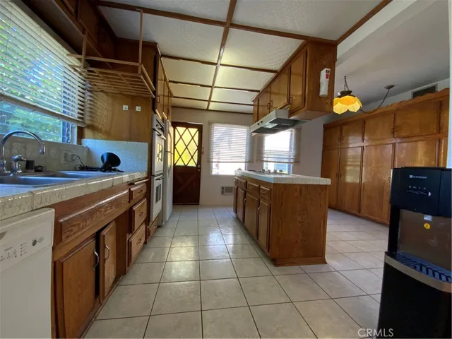 122 E Linda Vista Avenue, Alhambra, California 91801