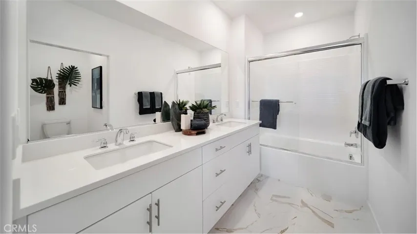 Residence 2 Model - not homesite