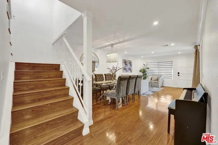 1211 Dorothy Drive 211, Glendale, California 91202