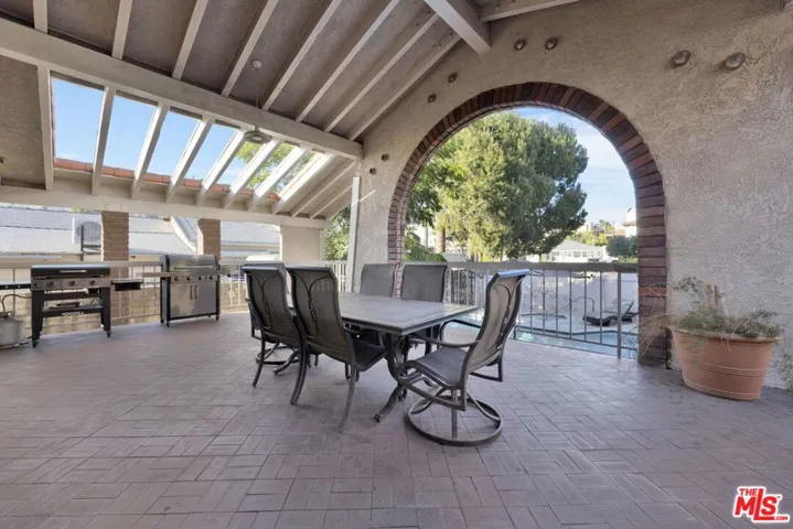 1211 Dorothy Drive 211, Glendale, California 91202