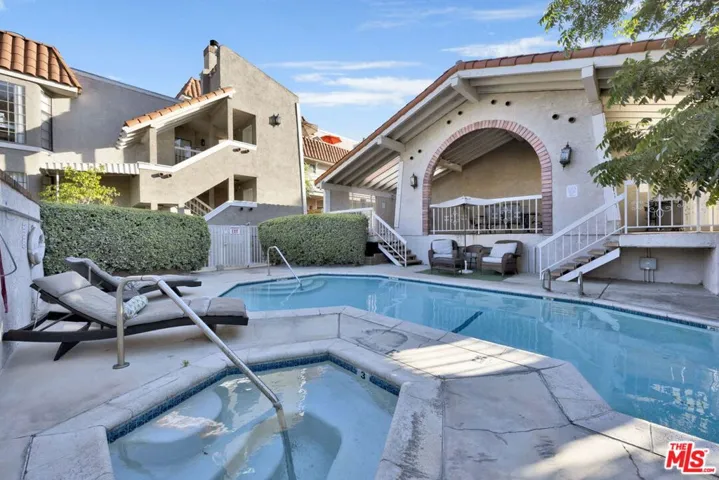 1211 Dorothy Drive 211, Glendale, California 91202