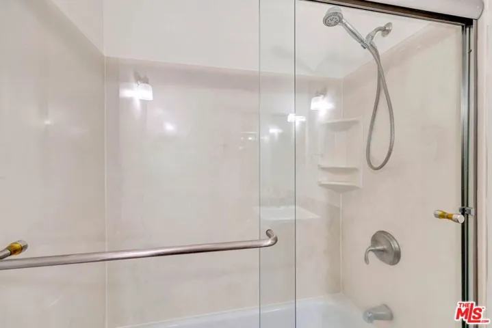 10982 Roebling Avenue 522, Los Angeles, California 90024