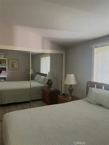 19114 Ave Of The Oaks B, Newhall, California 91321 — photo 4