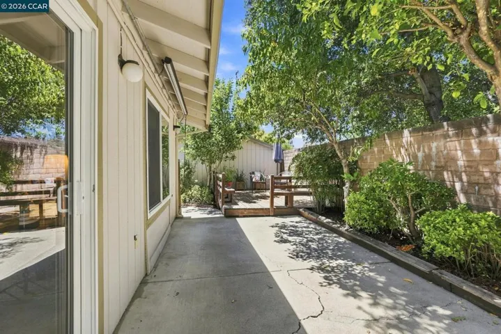 1725 Landana Drive 3, Concord, California 94519-1447