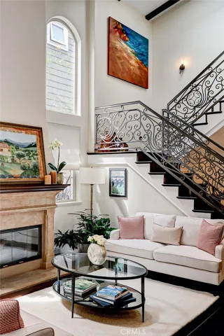 3005 N Poinsettia Avenue, Manhattan Beach, California 90266