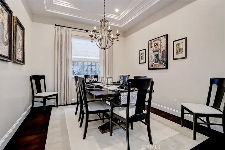 3005 N Poinsettia Avenue, Manhattan Beach, California 90266
