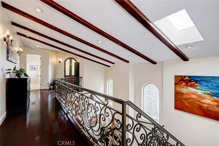 3005 N Poinsettia Avenue, Manhattan Beach, California 90266