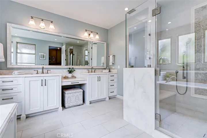 3005 N Poinsettia Avenue, Manhattan Beach, California 90266
