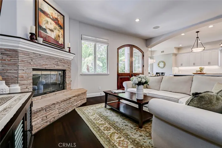 3005 N Poinsettia Avenue, Manhattan Beach, California 90266