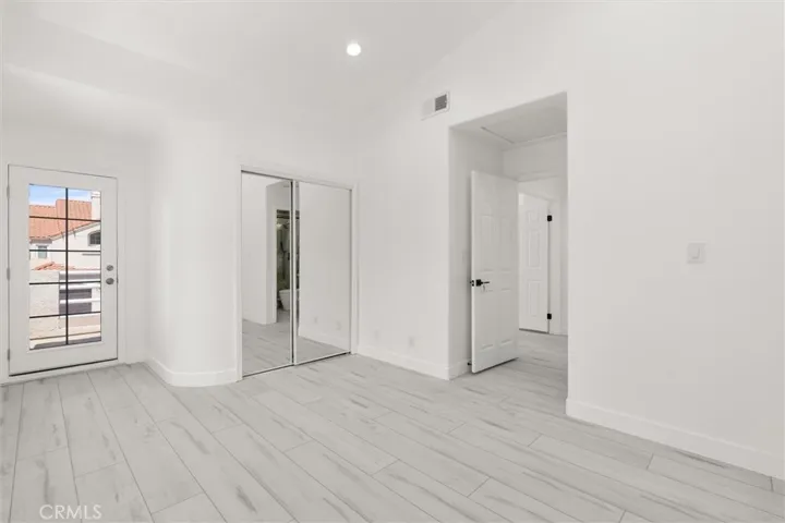 7422 Kyle Court, West Hills, California 91307