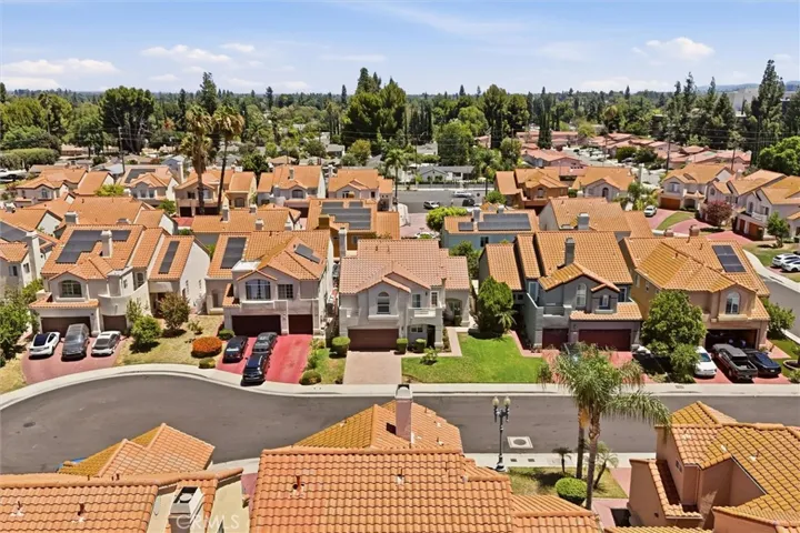 7422 Kyle Court, West Hills, California 91307