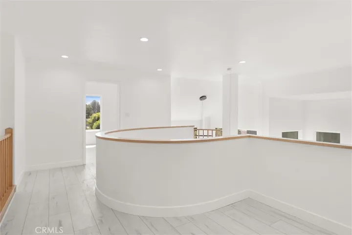 7422 Kyle Court, West Hills, California 91307