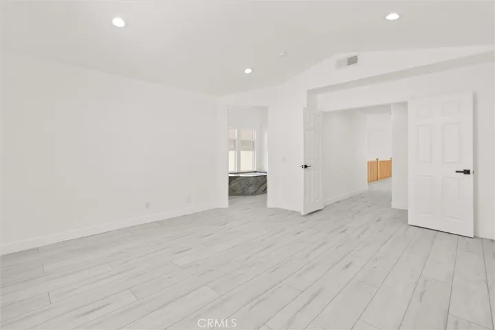7422 Kyle Court, West Hills, California 91307