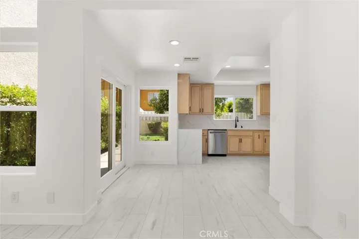7422 Kyle Court, West Hills, California 91307