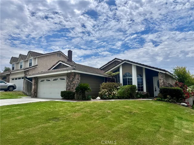 201 S Brookside Court, Anaheim, California 92808