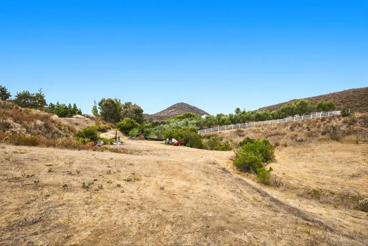 14788 Presilla, Jamul, California 91935