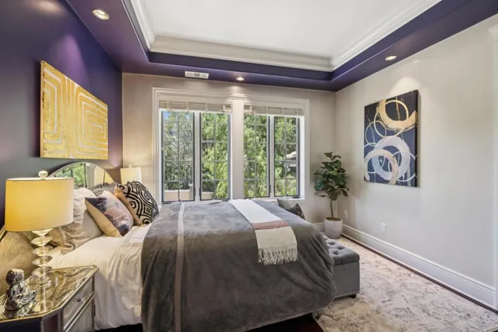 730 S El Monte Avenue, Los Altos, California 94022