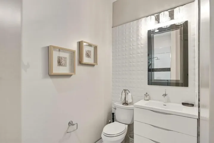 730 S El Monte Avenue, Los Altos, California 94022