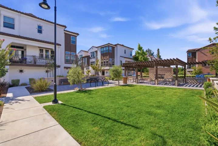 2348 Toledo Terrace, Mountain View, California 94043