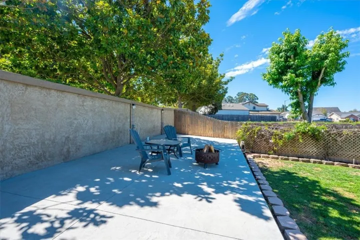 838 Rain Tree Court, Santa Maria, California 93455
