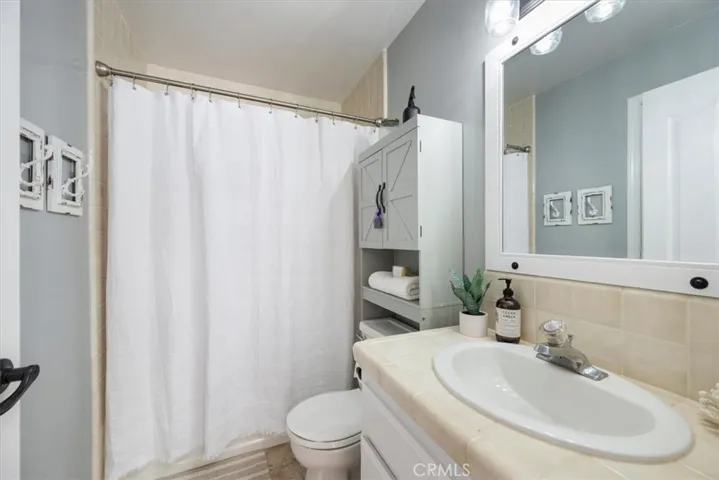 838 Rain Tree Court, Santa Maria, California 93455