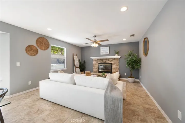 838 Rain Tree Court, Santa Maria, California 93455
