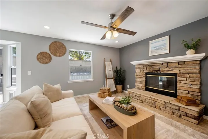 838 Rain Tree Court, Santa Maria, California 93455
