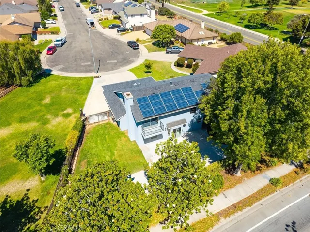 838 Rain Tree Court, Santa Maria, California 93455