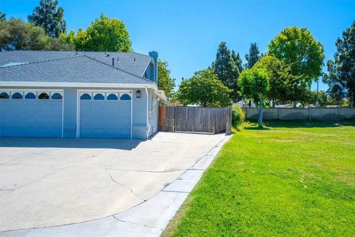 838 Rain Tree Court, Santa Maria, California 93455
