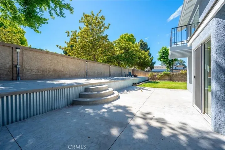 838 Rain Tree Court, Santa Maria, California 93455