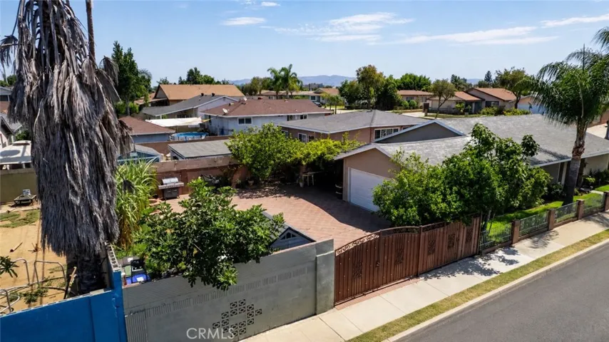 11019 Bluejay, Santa Fe Springs, California 90670
