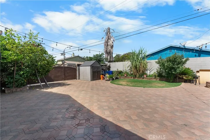 11019 Bluejay, Santa Fe Springs, California 90670