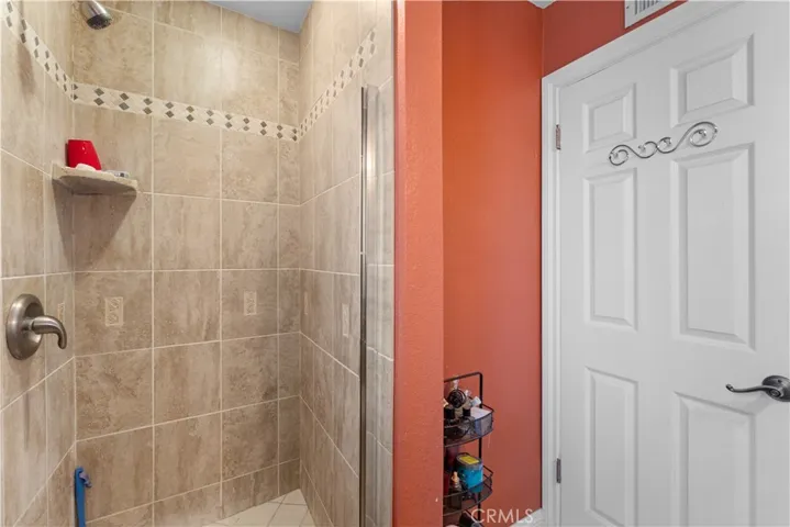 11019 Bluejay, Santa Fe Springs, California 90670